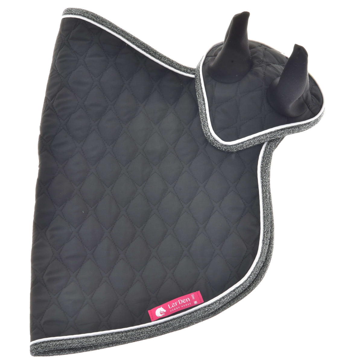 Hobby Horse Thermo Black Queen szett kiterítve, kívülről: rombuszsteppelés, fekete fülek és ezüstszürke szegély