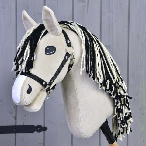Hobby Horse Aurora, fekete kötőfékkel