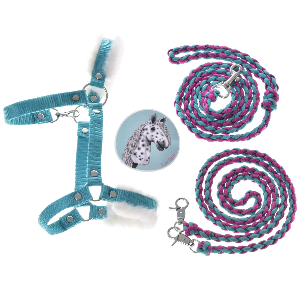 LarDen Hobby Horse szett Perfect Combination Turquoise: türkiz szőrmés kötőfék, fonott vezetőszár, kantárszár és matrica
