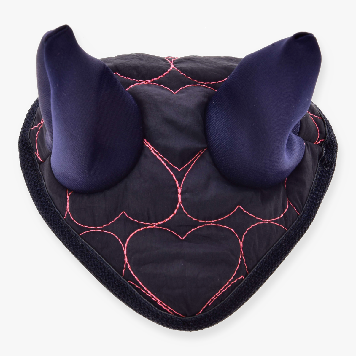 LarDen Hobby Horse Pink Heart fülvédő: sötétkék steppelés rózsaszín szív alakú tűzéssel, sötétkék fülekkel és sötétkék zsinórszegéllyel