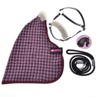 Hobby Horse Set Harmony Elsa by LarDen: pink houndstooth blanket, black halter with cream fleece, lead rope and sticker
